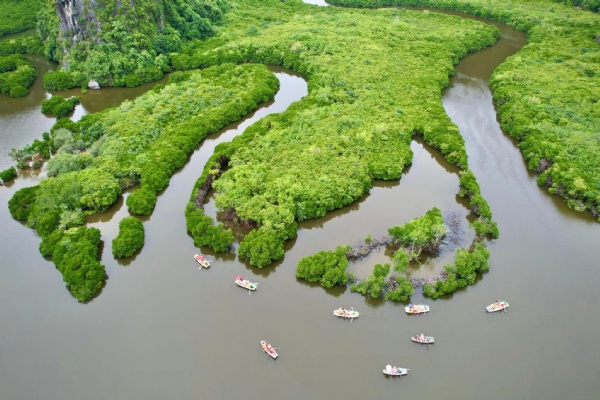 Ao Coi Otter Valley - Thien Long Cave